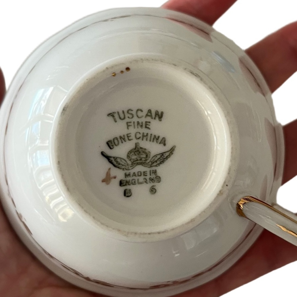 Tuscan Fine Bone China Blue Flower Bouquet Pattern Tea Cup and Saucer - Picture 10 of 10